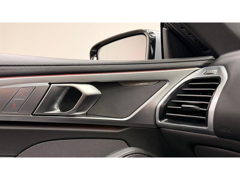BMW 8 Series 840i M Sport - U400059338