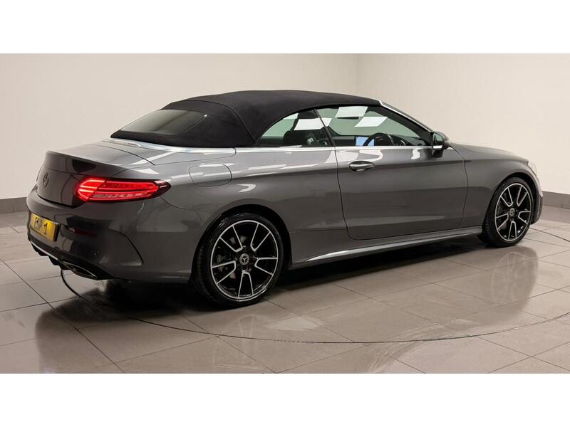 Mercedes-Benz C Class C300 AMG Line - U400059341