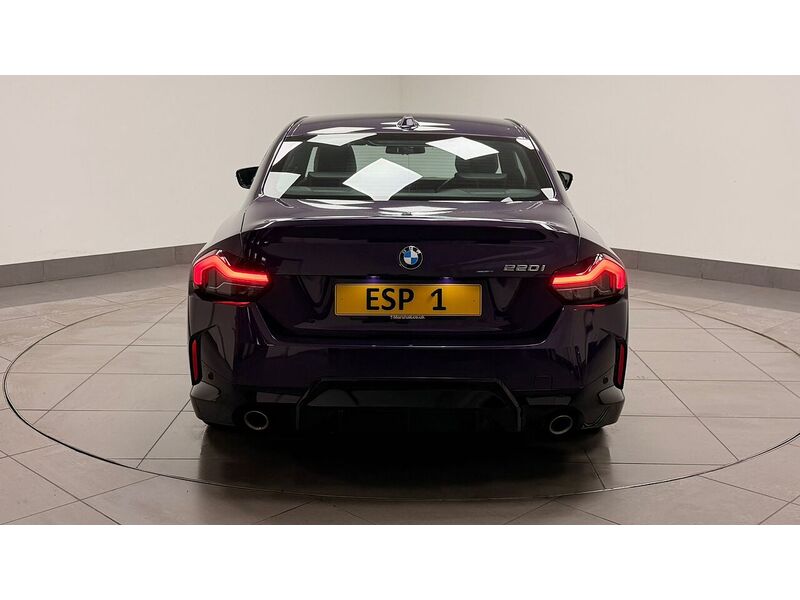 BMW 2 Series 220i M Sport - U400059351