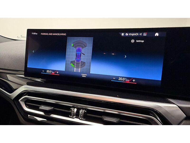 BMW 2 Series 220i M Sport - U400059351
