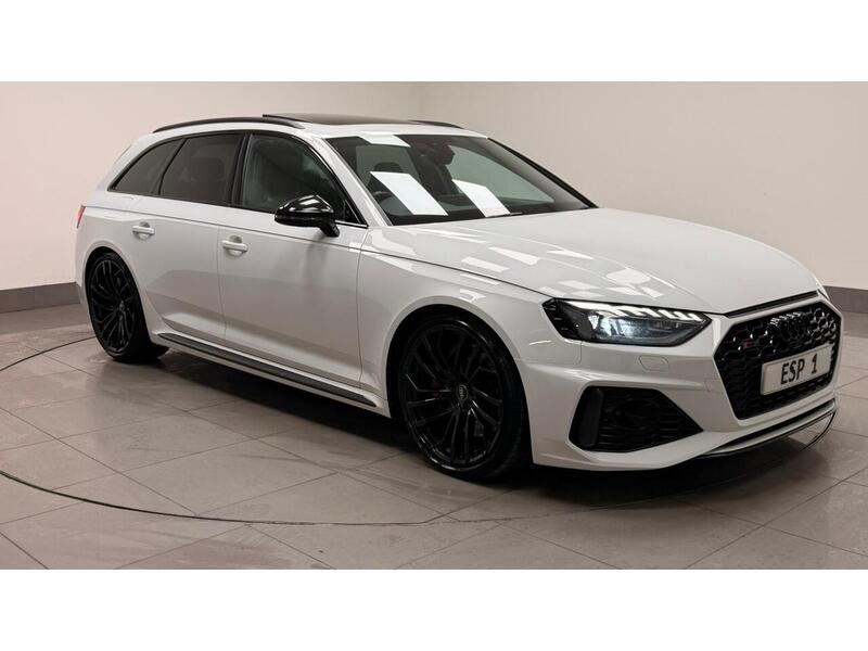 Audi RS4 Avant TFSI V6 Carbon Black - U400059357