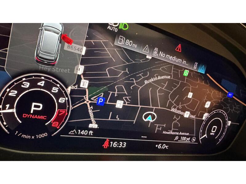 Audi RS4 Avant TFSI V6 Carbon Black - U400059357