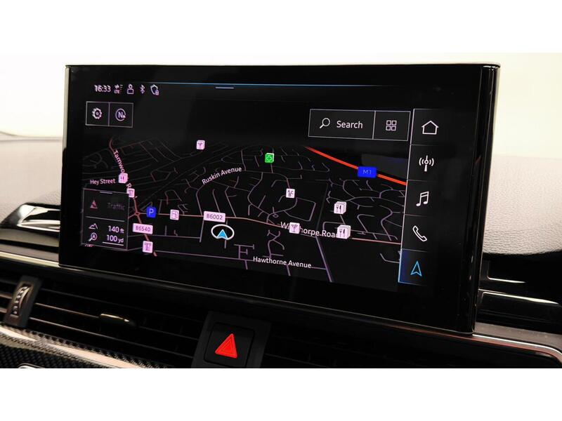 Audi RS4 Avant TFSI V6 Carbon Black - U400059357