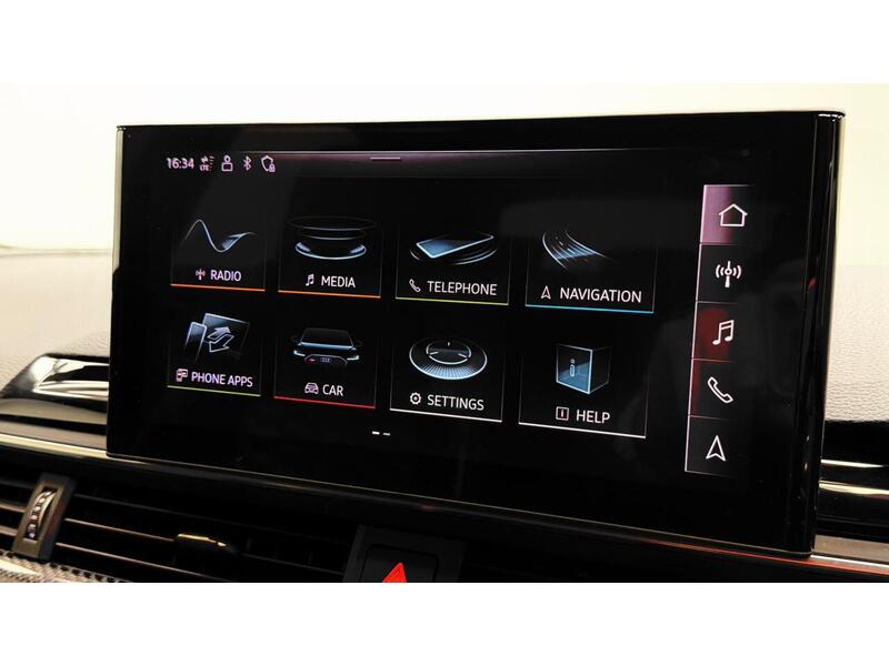 Audi RS4 Avant TFSI V6 Carbon Black - U400059357