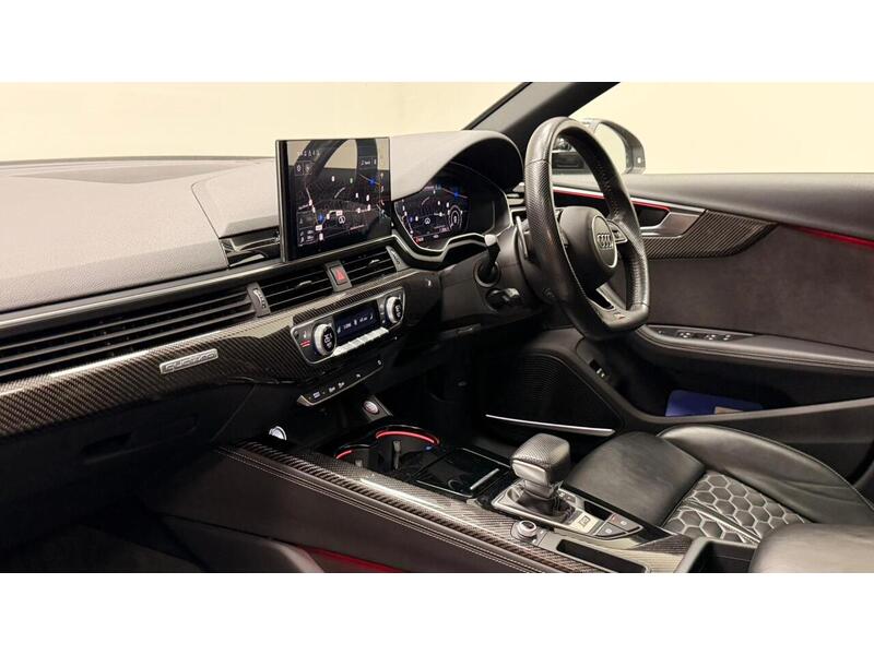 Audi RS4 Avant TFSI V6 Carbon Black - U400059357