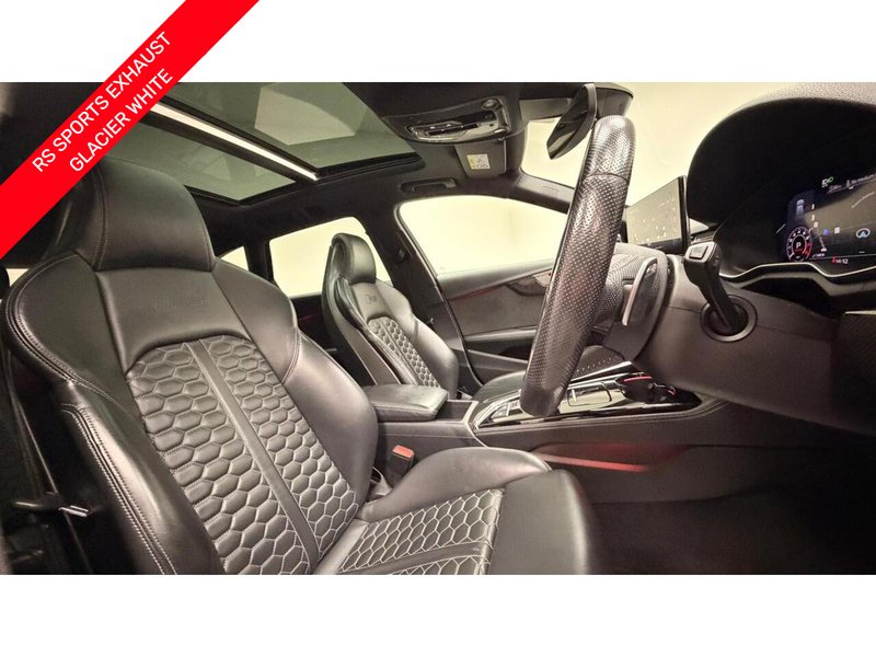 Audi RS4 Avant TFSI V6 Carbon Black - U400059357