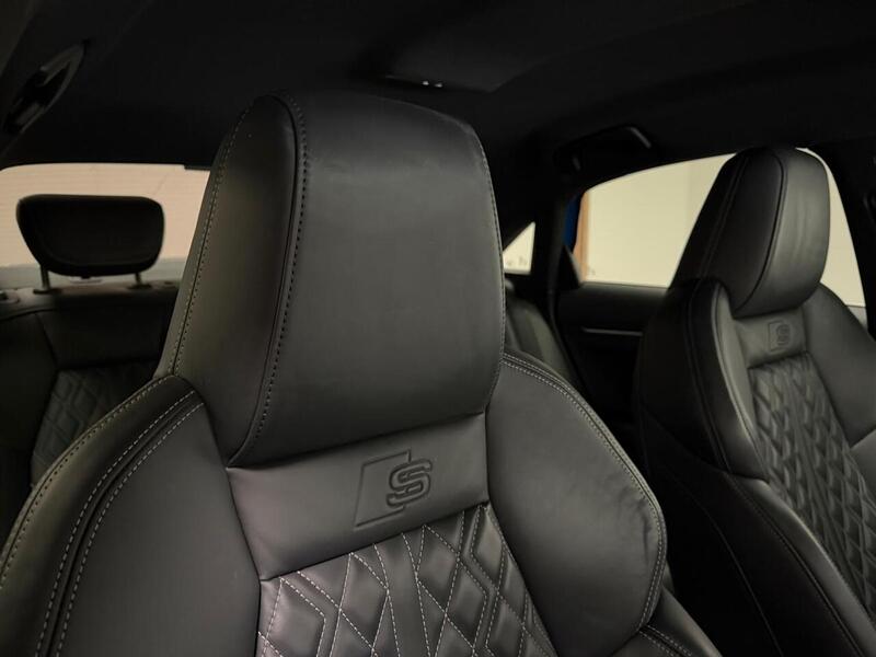 Audi S3 TFSI - U400059358