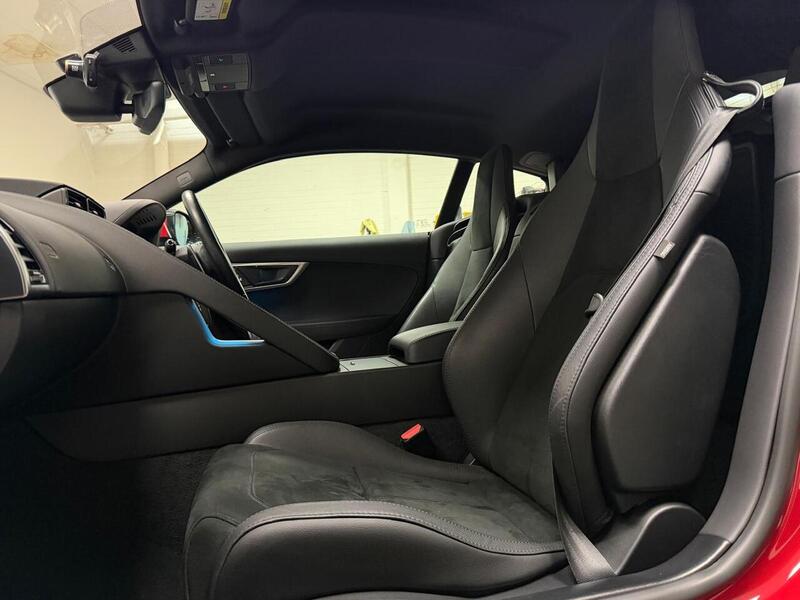 Jaguar F-Type i R-Dynamic - U400059361