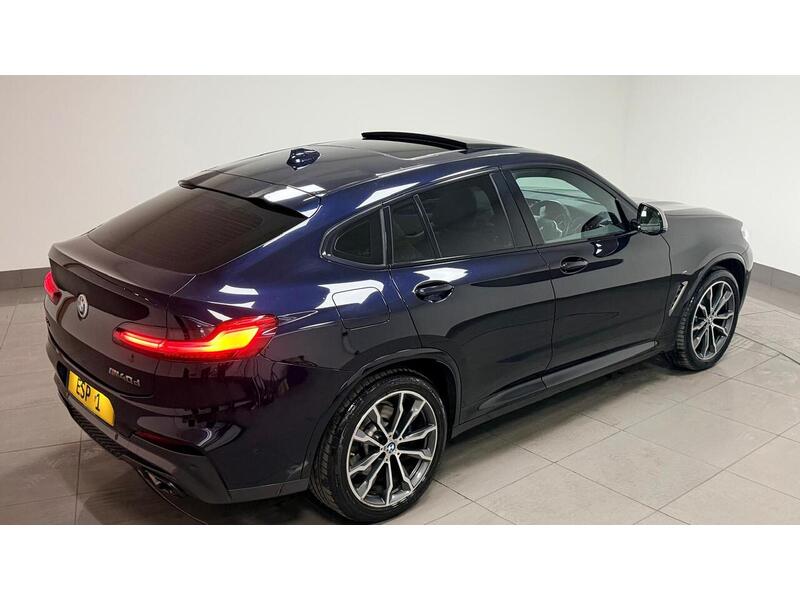 BMW X4 M40d - U400059374