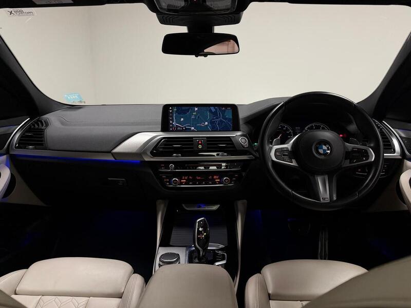 BMW X4 M40d - U400059374