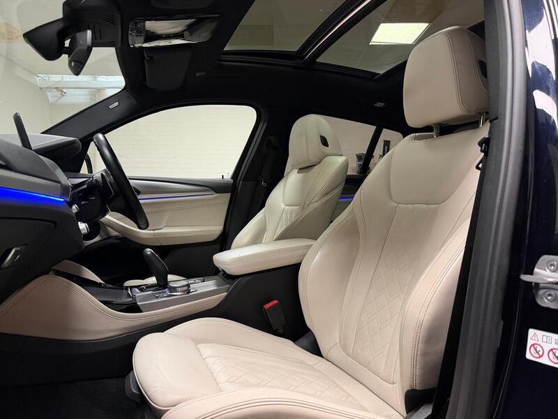 BMW X4 M40d - U400059374