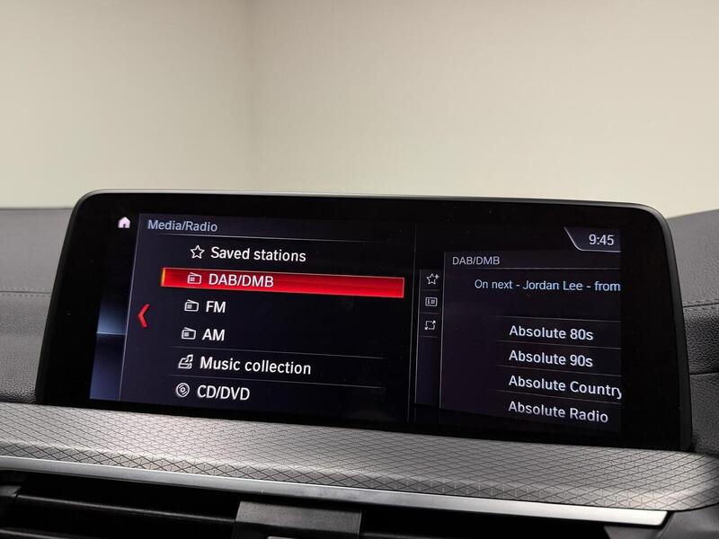 BMW X4 M40d - U400059374