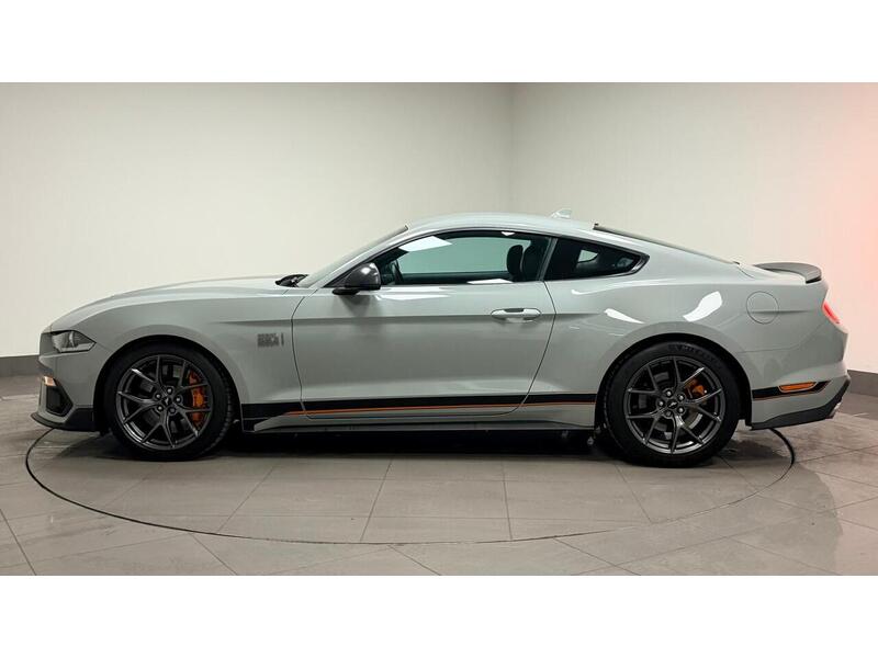 Ford Mustang V8 Mach 1 - U400059377