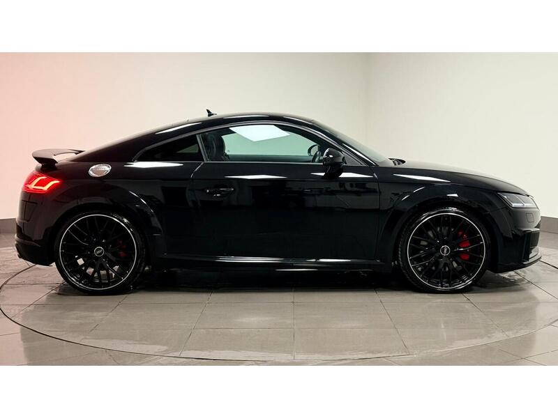 Audi TTS TFSI Black Edition - U400059380