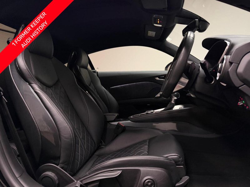 Audi TTS TFSI Black Edition - U400059380