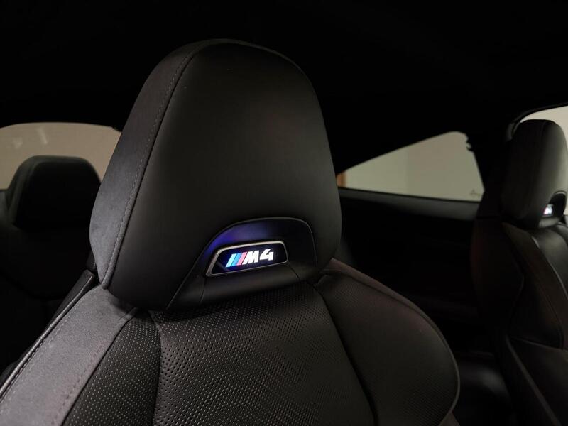 BMW M4 BiTurbo Competition - U400059381