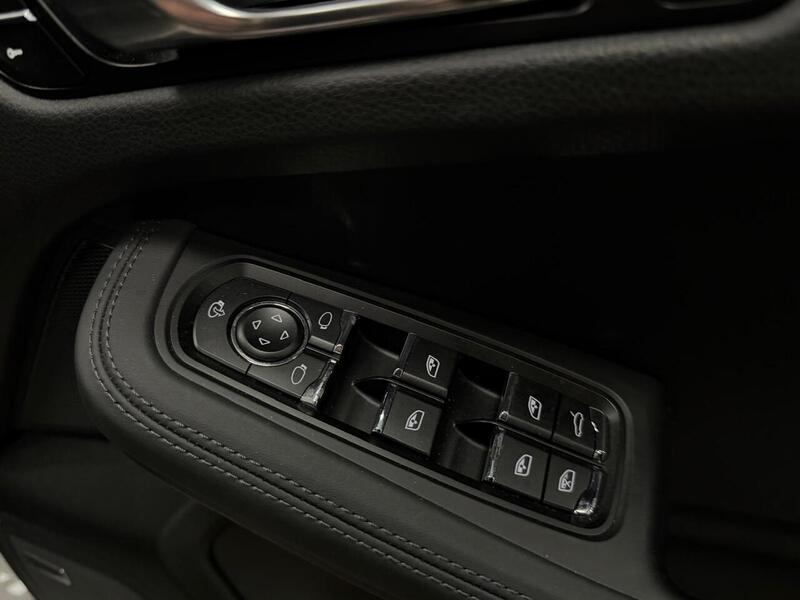 Porsche Macan T T - U400059399
