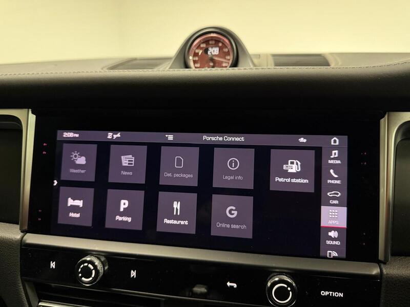 Porsche Macan T T - U400059399