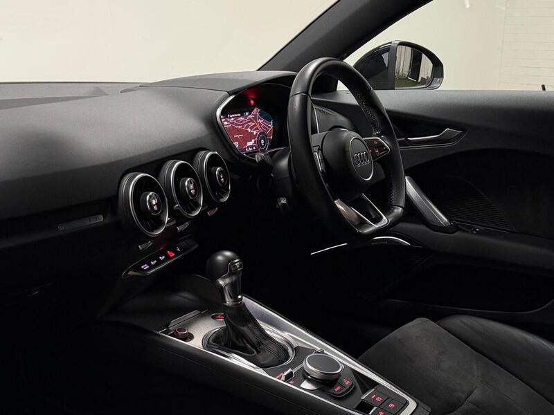 Audi TT TFSI Sport - U400059401