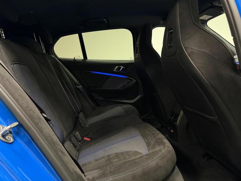 BMW 1 Series M135i - U400059402