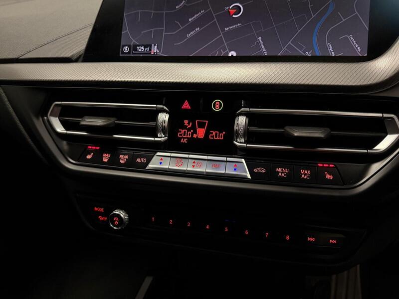 BMW 1 Series M135i - U400059402