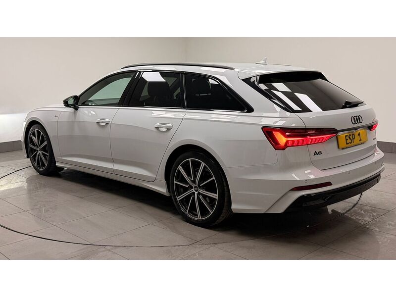 Audi A6 Avant TDI Black Edition - U400059405