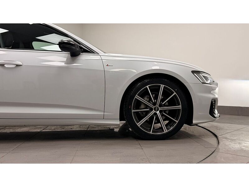 Audi A6 Avant TDI Black Edition - U400059405