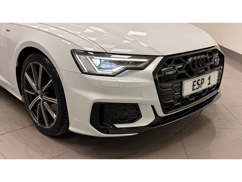 Audi A6 Avant TDI Black Edition - U400059405