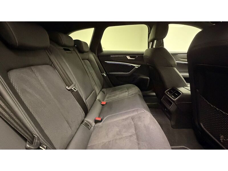 Audi A6 Avant TDI Black Edition - U400059405