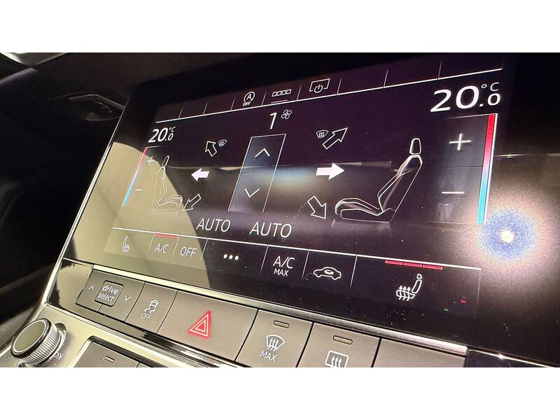 Audi A6 Avant TDI Black Edition - U400059405