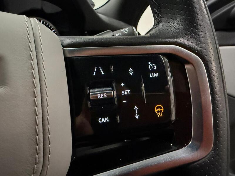 Land Rover Range Rover Evoque P300e R-Dynamic HSE - U400059409