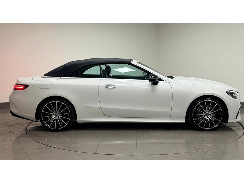 Mercedes-Benz E Class E220d AMG Line Night Edition - U400059411