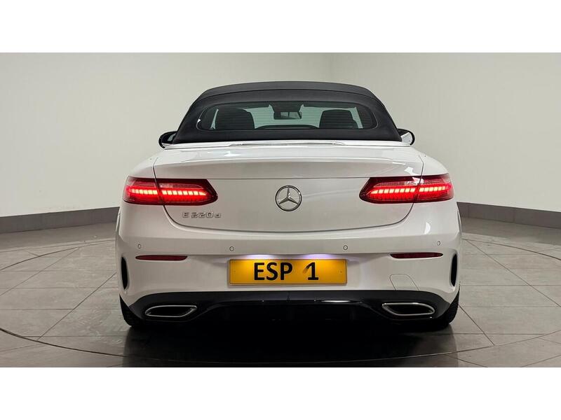 Mercedes-Benz E Class E220d AMG Line Night Edition - U400059411