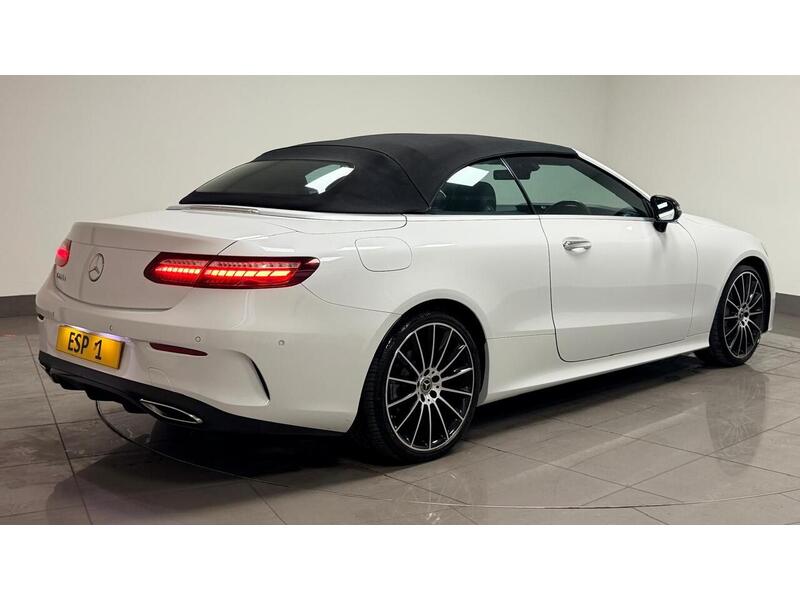 Mercedes-Benz E Class E220d AMG Line Night Edition - U400059411