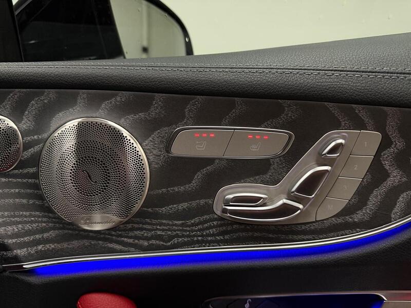 Mercedes-Benz E Class E220d AMG Line Night Edition - U400059411