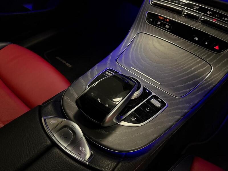 Mercedes-Benz E Class E220d AMG Line Night Edition - U400059411