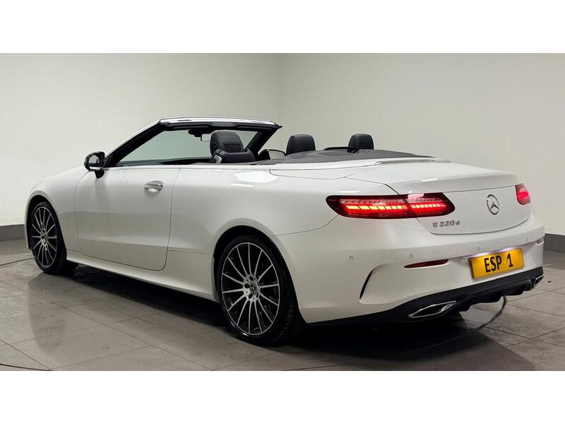 Mercedes-Benz E Class E220d AMG Line Night Edition - U400059411