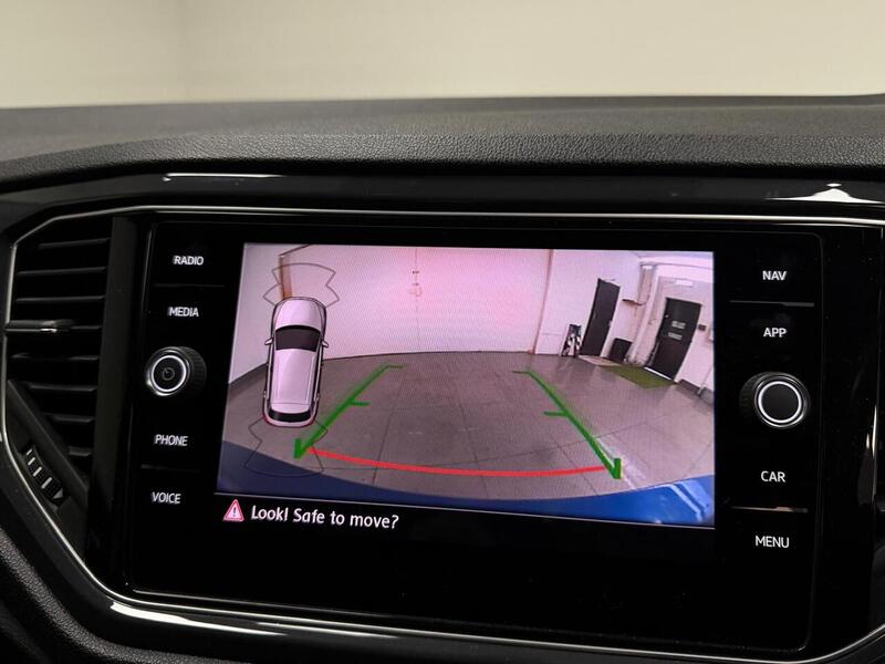 Volkswagen T-Roc TSI EVO R-Line - U400059412