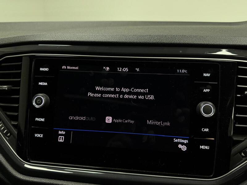 Volkswagen T-Roc TSI EVO R-Line - U400059412