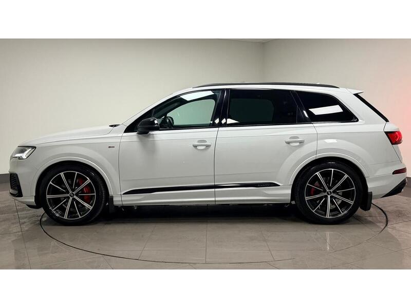 Audi Q7 TDI V6 Black Edition - U400059413