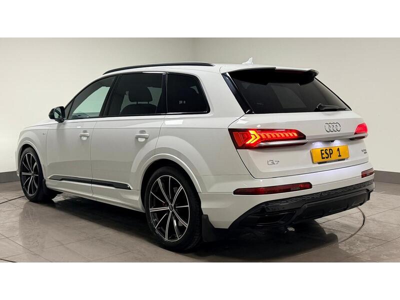 Audi Q7 TDI V6 Black Edition - U400059413