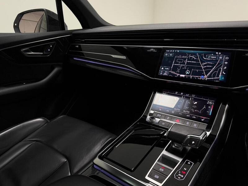 Audi Q7 TDI V6 Black Edition - U400059413
