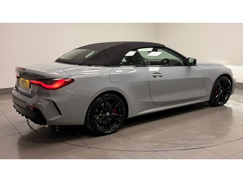 BMW 4 Series M440i MHT - U400059416
