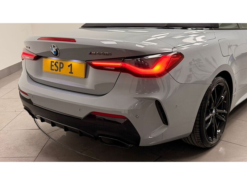 BMW 4 Series M440i MHT - U400059416