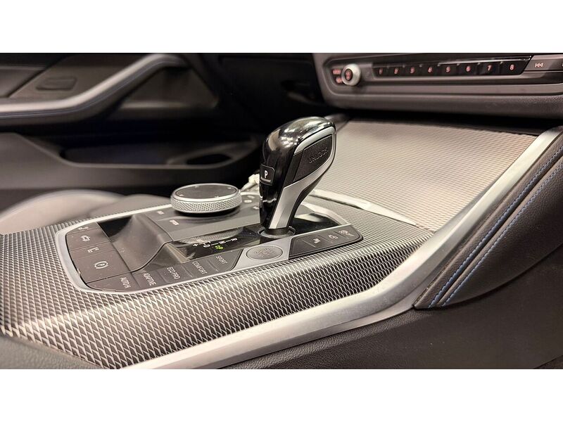 BMW 4 Series M440i MHT - U400059416