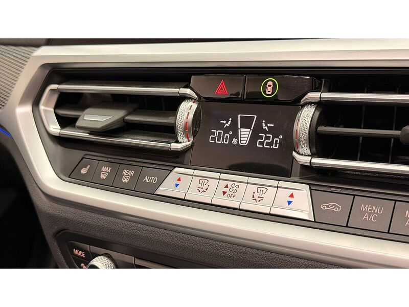 BMW 4 Series M440i MHT - U400059416