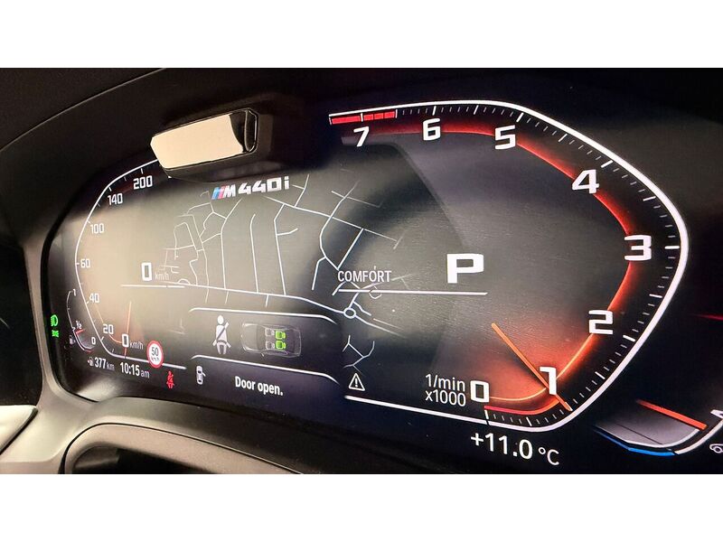BMW 4 Series M440i MHT - U400059416