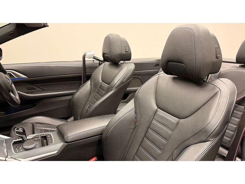 BMW 4 Series M440i MHT - U400059416