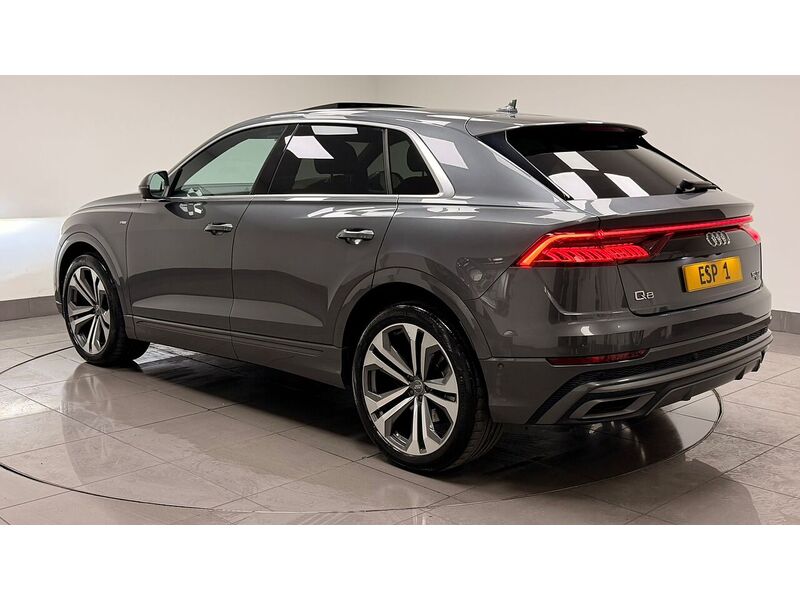 Audi Q8 TDI V6 S line - U400059423