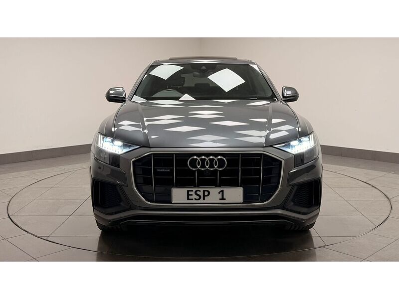 Audi Q8 TDI V6 S line - U400059423